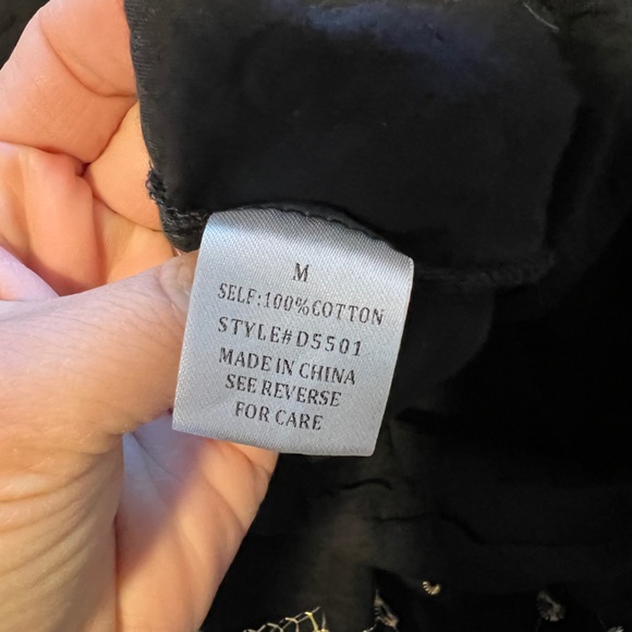 Black and gold maxi dress - Picture 8 of 8